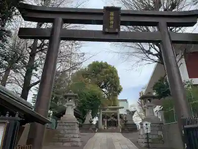 諏訪神社の鳥居