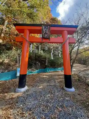 亀の瀬龍王社(大阪府)