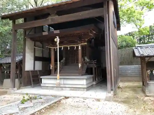 菱妻神社の本殿・本堂
