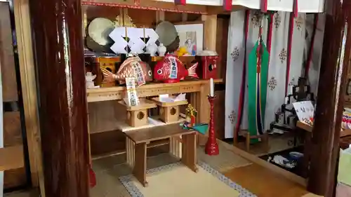 八面神社の本殿・本堂