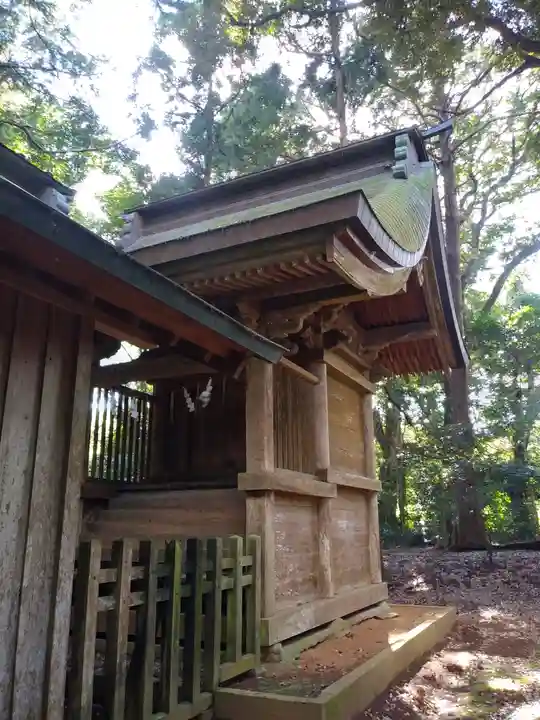坂戸神社の末社・摂社