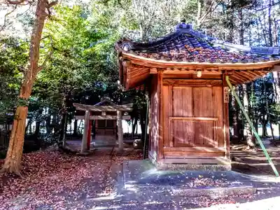 若宮八幡社の末社・摂社