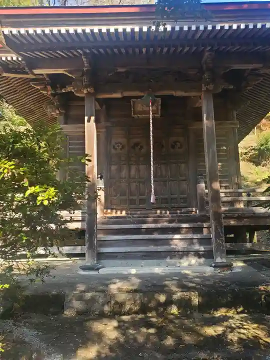 金藏院(聖法寺)の本殿・本堂