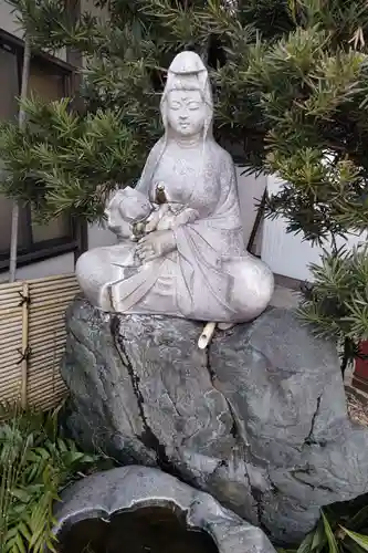 間々観音（龍音寺）の手水舎