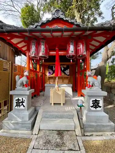 萱野神社の末社