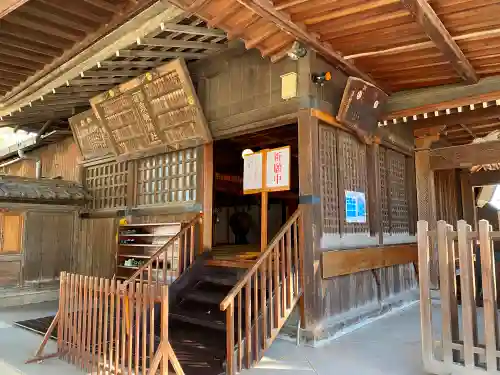 高城神社の本殿