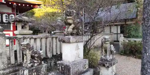 機物神社の狛犬