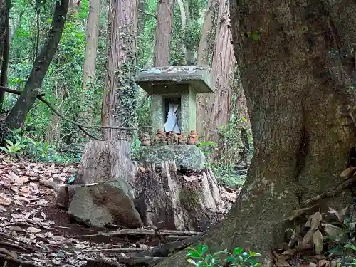 立野神社の末社