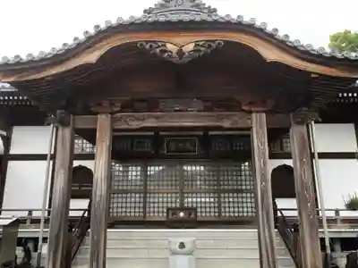 東林寺の本殿・本堂
