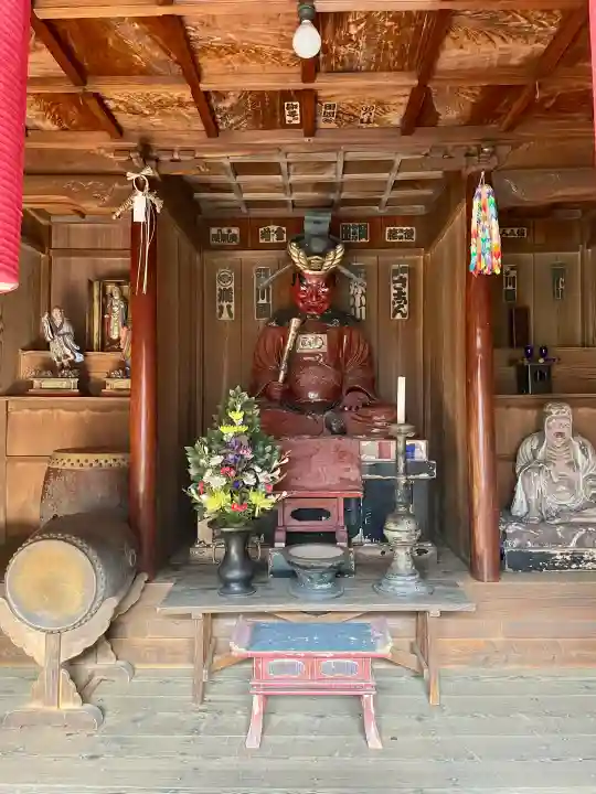 良長院の{uncategorized: "未分類", other: "その他", undefined: "問題あり", building: "その他建物", grave: "お墓", sacred_gate: "鳥居", guardian: "狛犬", statue: "像", buddha: "仏像", history: "歴史", nature: "自然", garden: "庭園", animal: "動物", pagoda: "塔", temizu: "手水舎", mountain_gate: "山門・神門", sanctuary: "本殿・本堂", subordinate: "末社・摂社", art: "芸術", scenery: "景色", jizo: "地蔵", ema: "絵馬", goshuin: "御朱印", omikuji: "おみくじ", items: "授与品その他", amulet: "お守り", goshuincho: "御朱印帳", eats: "食事", festival: "お祭り", votive_dance: "神楽", shichigosan: "七五三参", wedding: "結婚式", experience: "体験その他", initially: "初詣", around: "周辺", anti_infection: "感染症対策"}