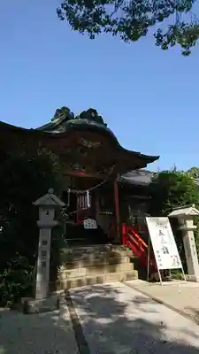 新田神社の本殿・本堂