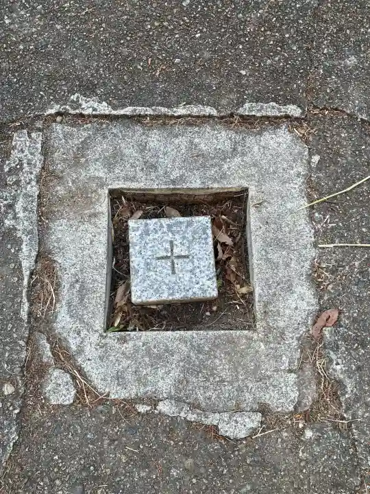 密嶽神社の{uncategorized: "未分類", other: "その他", undefined: "問題あり", building: "その他建物", grave: "お墓", sacred_gate: "鳥居", guardian: "狛犬", statue: "像", buddha: "仏像", history: "歴史", nature: "自然", garden: "庭園", animal: "動物", pagoda: "塔", temizu: "手水舎", mountain_gate: "山門・神門", sanctuary: "本殿・本堂", subordinate: "末社・摂社", art: "芸術", scenery: "景色", jizo: "地蔵", ema: "絵馬", goshuin: "御朱印", omikuji: "おみくじ", items: "授与品その他", amulet: "お守り", goshuincho: "御朱印帳", eats: "食事", festival: "お祭り", votive_dance: "神楽", shichigosan: "七五三参", wedding: "結婚式", experience: "体験その他", initially: "初詣", around: "周辺", anti_infection: "感染症対策"}