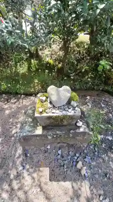 御岩神社の{uncategorized: "未分類", other: "その他", undefined: "問題あり", building: "その他建物", grave: "お墓", sacred_gate: "鳥居", guardian: "狛犬", statue: "像", buddha: "仏像", history: "歴史", nature: "自然", garden: "庭園", animal: "動物", pagoda: "塔", temizu: "手水舎", mountain_gate: "山門・神門", sanctuary: "本殿・本堂", subordinate: "末社・摂社", art: "芸術", scenery: "景色", jizo: "地蔵", ema: "絵馬", goshuin: "御朱印", omikuji: "おみくじ", items: "授与品その他", amulet: "お守り", goshuincho: "御朱印帳", eats: "食事", festival: "お祭り", votive_dance: "神楽", shichigosan: "七五三参", wedding: "結婚式", experience: "体験その他", initially: "初詣", around: "周辺", anti_infection: "感染症対策"}