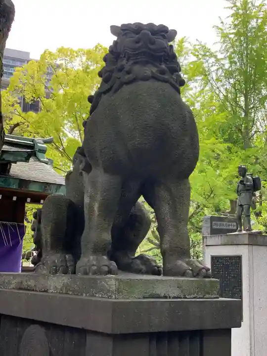 鐵砲洲稲荷神社の狛犬