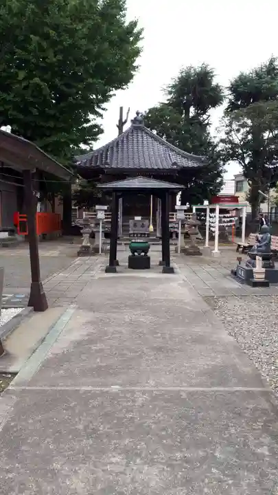 舞台八幡神社の本殿・本堂