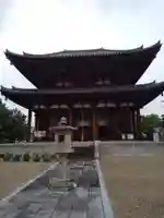 喜光寺の本殿・本堂