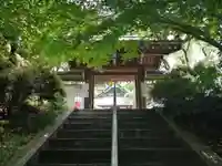 仏地院の山門・神門