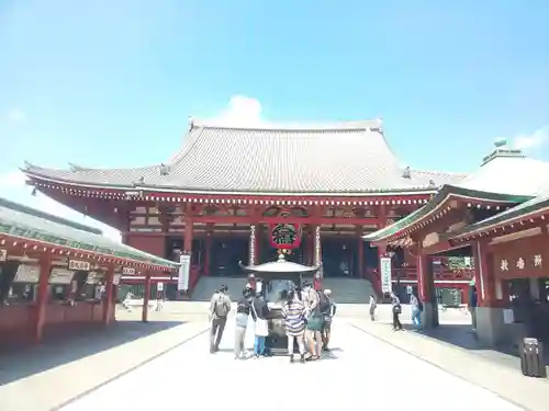 浅草寺の本殿・本堂