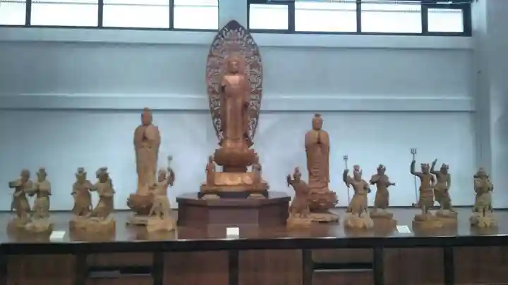 上原仏教美術館の仏像