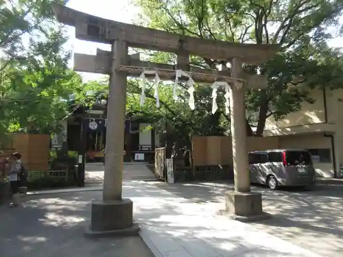 稲毛神社の鳥居