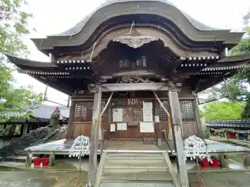 小山寺の本殿・本堂