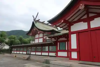 亀山神社の本殿・本堂