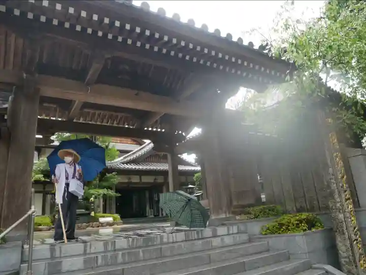 大日寺の山門・神門
