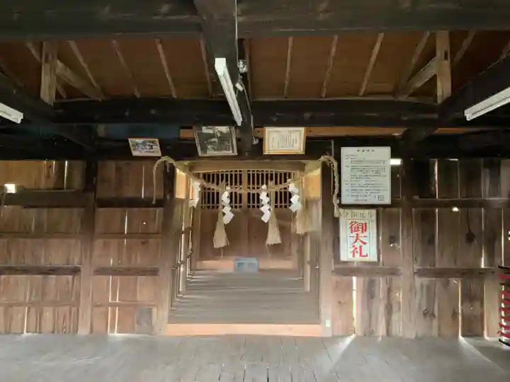 御嶽神社の本殿・本堂