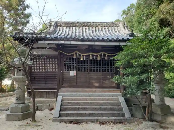 忠海八幡神社の本殿