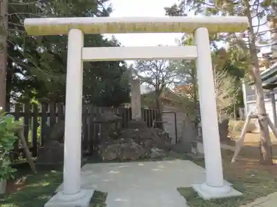 穴八幡宮の鳥居