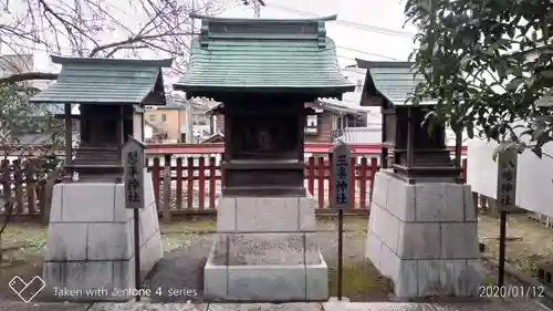 六塚稲荷神社の本殿・本堂