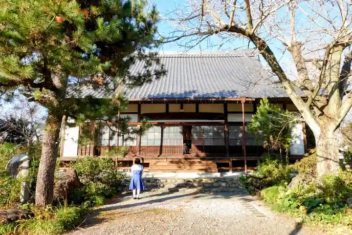 一乗寺の本殿・本堂