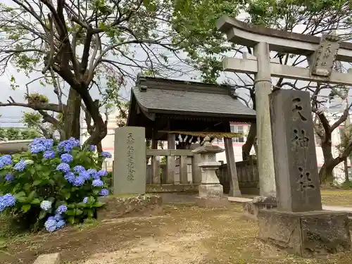 箭弓稲荷神社の末社・摂社