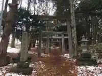 権現山内浦神社の鳥居