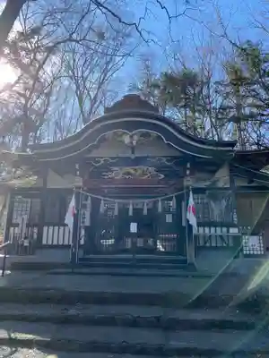 新屋山神社の本殿・本堂