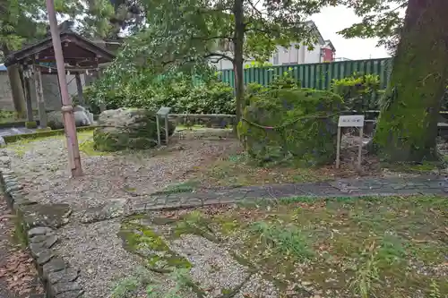 日吉神社の庭園