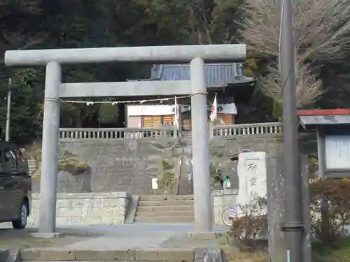 御霊神社（葉山・長柄）の鳥居