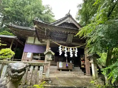 五所駒瀧神社の本殿・本堂