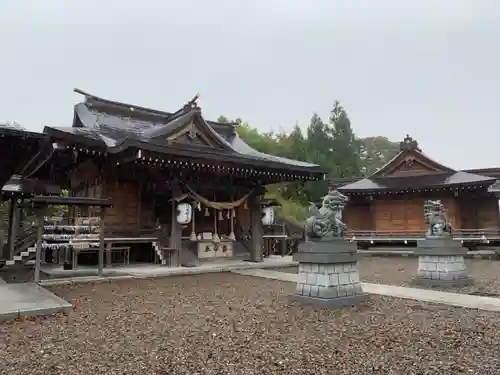 熊野三社の本殿