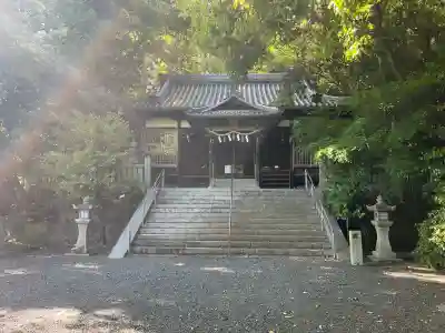 光海神社の{uncategorized: "未分類", other: "その他", undefined: "問題あり", building: "その他建物", grave: "お墓", sacred_gate: "鳥居", guardian: "狛犬", statue: "像", buddha: "仏像", history: "歴史", nature: "自然", garden: "庭園", animal: "動物", pagoda: "塔", temizu: "手水舎", mountain_gate: "山門・神門", sanctuary: "本殿・本堂", subordinate: "末社・摂社", art: "芸術", scenery: "景色", jizo: "地蔵", ema: "絵馬", goshuin: "御朱印", omikuji: "おみくじ", items: "授与品その他", amulet: "お守り", goshuincho: "御朱印帳", eats: "食事", festival: "お祭り", votive_dance: "神楽", shichigosan: "七五三参", wedding: "結婚式", experience: "体験その他", initially: "初詣", around: "周辺", anti_infection: "感染症対策"}