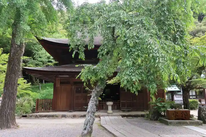 定光寺の本殿・本堂