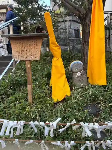 頂法寺（六角堂）の{uncategorized: "未分類", other: "その他", undefined: "問題あり", building: "その他建物", grave: "お墓", sacred_gate: "鳥居", guardian: "狛犬", statue: "像", buddha: "仏像", history: "歴史", nature: "自然", garden: "庭園", animal: "動物", pagoda: "塔", temizu: "手水舎", mountain_gate: "山門・神門", sanctuary: "本殿・本堂", subordinate: "末社・摂社", art: "芸術", scenery: "景色", jizo: "地蔵", ema: "絵馬", goshuin: "御朱印", omikuji: "おみくじ", items: "授与品その他", amulet: "お守り", goshuincho: "御朱印帳", eats: "食事", festival: "お祭り", votive_dance: "神楽", shichigosan: "七五三参", wedding: "結婚式", experience: "体験その他", initially: "初詣", around: "周辺", anti_infection: "感染症対策"}