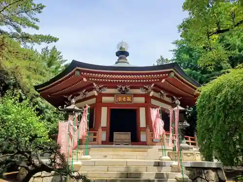 長命寺の末社