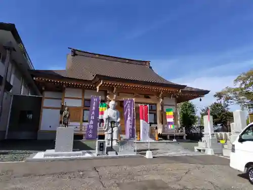 真隆寺の本殿・本堂