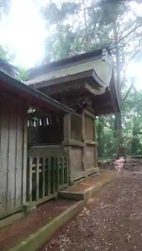 坂戸神社の本殿