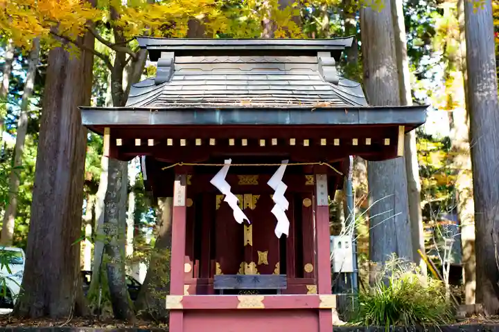 北口本宮冨士浅間神社の末社・摂社