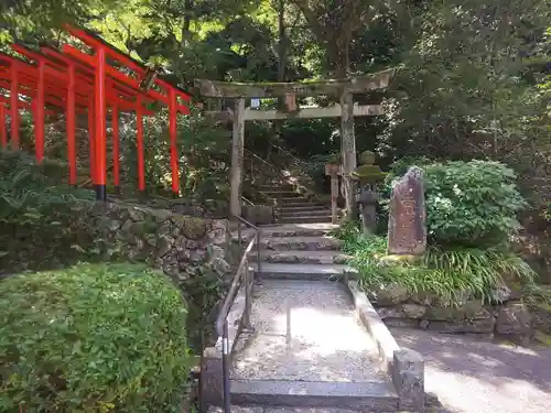 伊奈波神社の鳥居