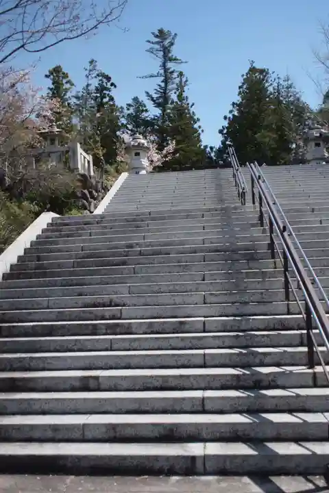 山梨縣護國神社のその他建物