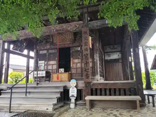 定林寺の本殿・本堂