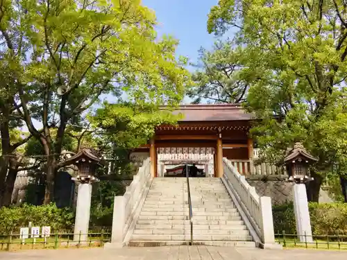 稲毛浅間神社の山門